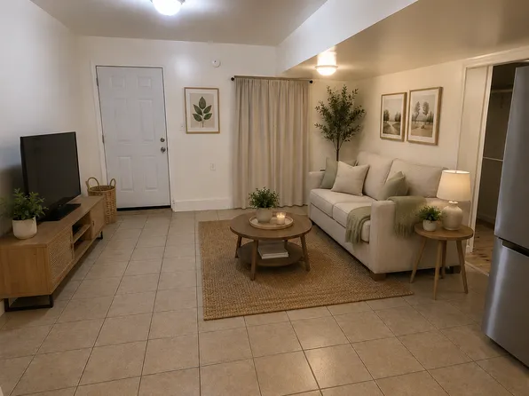 (undisclosed Address), Carson, CA 90745