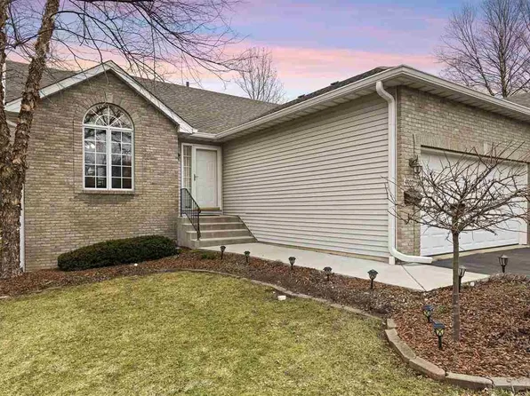 4020 Pepper Dr, Rockford, IL 61114