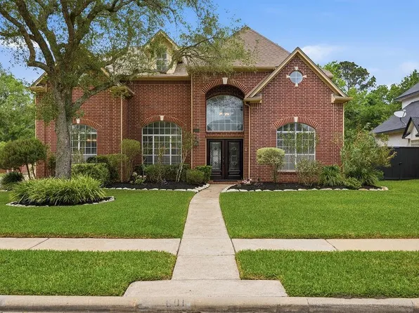 1601 Orlando St, Friendswood, TX 77546