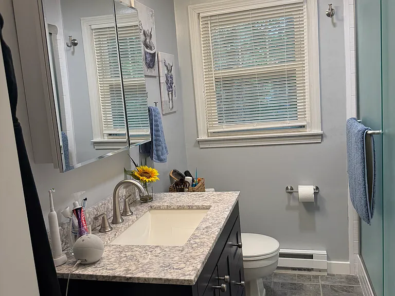 24 Patricia Ln — Photo 6