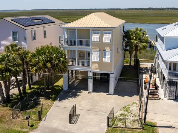 3741 Dock Site Rd, Edisto Island, SC 29438
