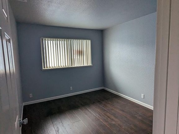 5th image of 3639 Bellinger Ct APT A