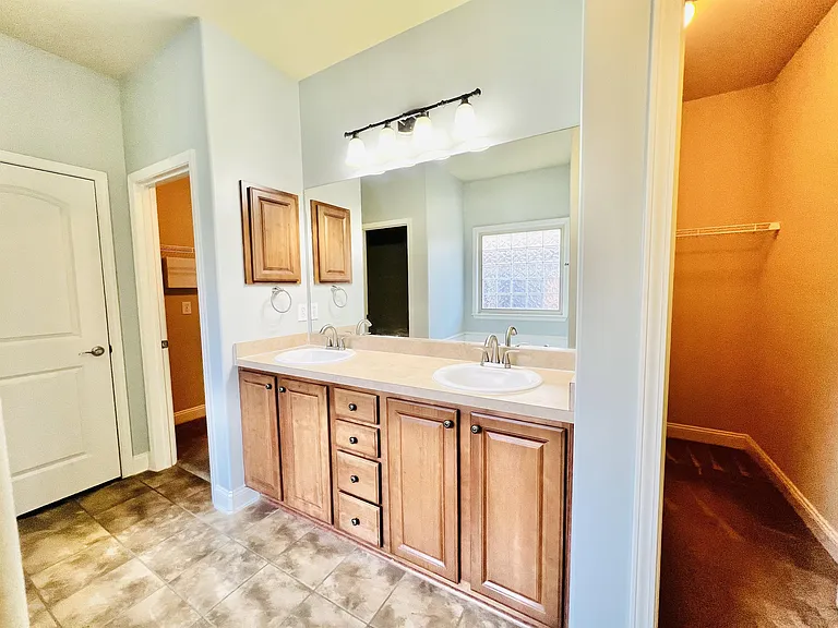 630 Summer Cove Cir NW — Photo 10