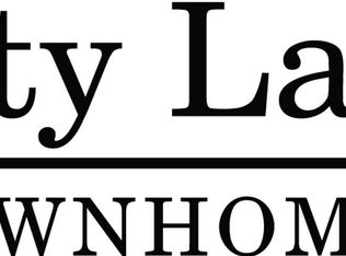 City Lake Townhomes, Taylor, TX 76574