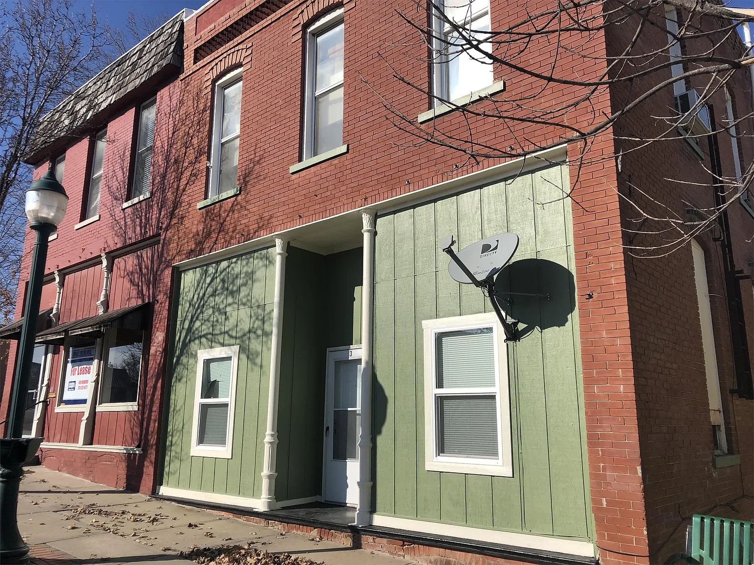 617 E 4th St — Photo 1