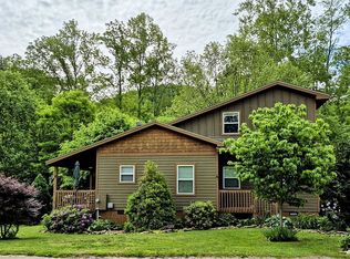 299 Campbell Creek Rd, Maggie Valley, NC 28751