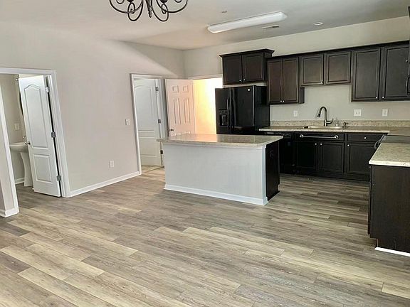 5th image of 177 Dunleith Pkwy