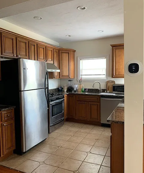 6 Wilson Ave #1 — Photo 4