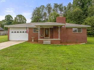 4819 Lee Rd, Gainesville, GA 30506