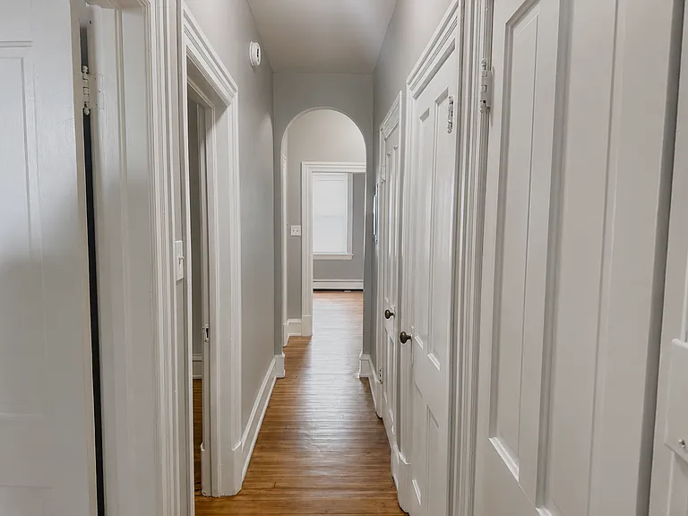 154 Hudson St #3 — Photo 5