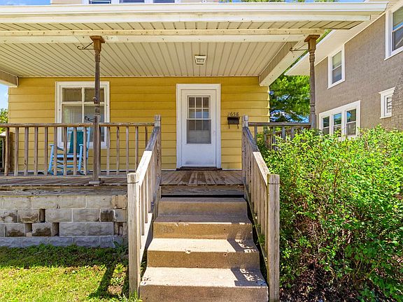3rd image of 2638 N Prospect Rd