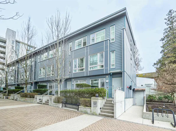 4888 Eldorado Mews, Vancouver, BC V5R 0B1