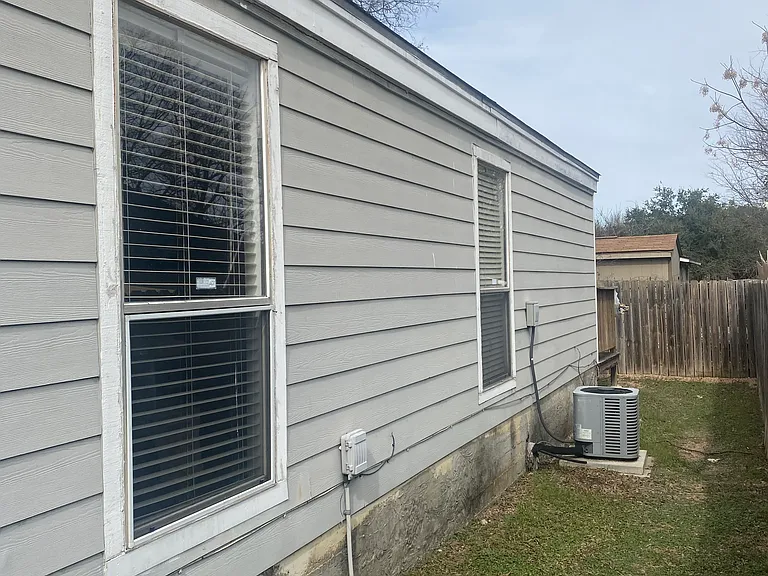 904 King Albert St #B — Photo 19