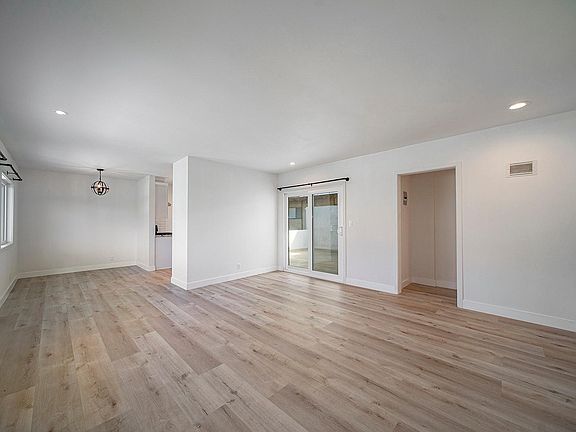 2nd image of 1812 Hardison Pl Suite 7