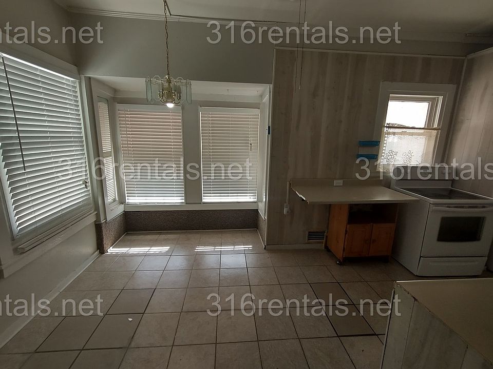 1st image of 118 S Charles St #0