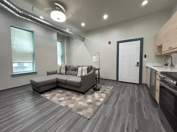 50 E Utica St #1A, Buffalo, NY 14209