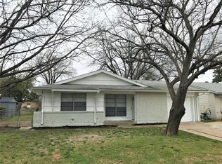 4352 Chestnut Dr, Mesquite, TX 75150