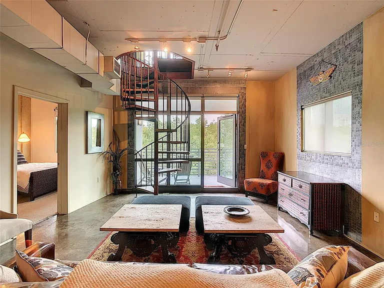 10 N Summerlin Ave #30 — Photo 77