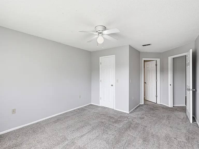 1229 Bermuda Lakes Ln #208 — Photo 18