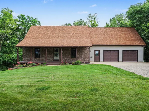 9411 Evart Rd, Nashville, MI 49073