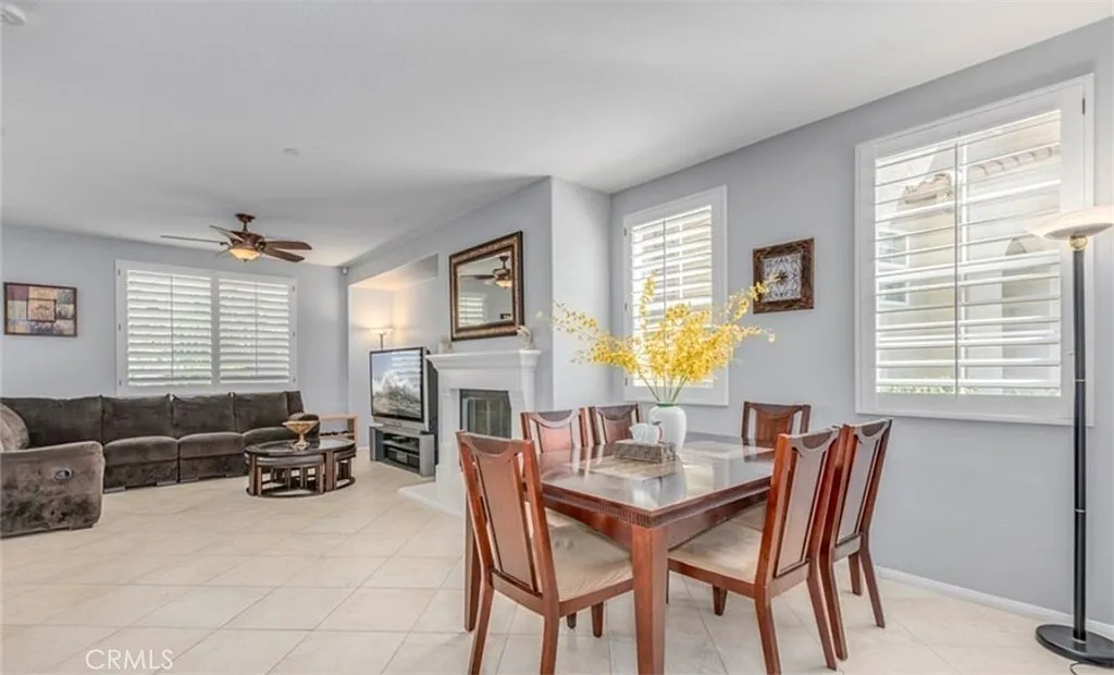 3 bed, 2.5 bath, 1985 sqft, $4,500 — Photo 4