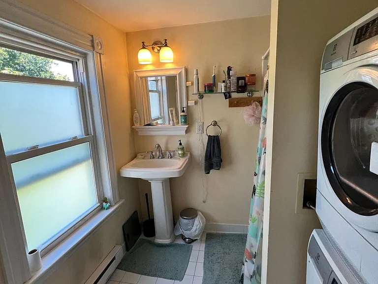 47 Rice St #3 — Photo 7