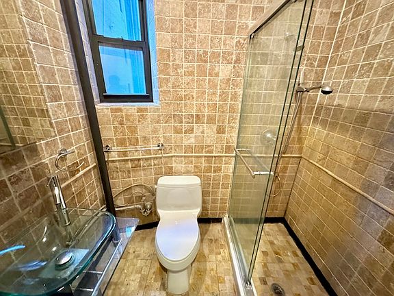5th image of 167 Mott St APT 1D