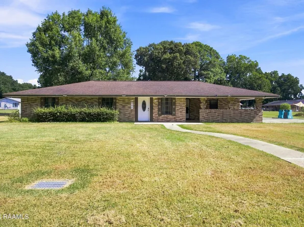950 Alexandre St, Eunice, LA 70535