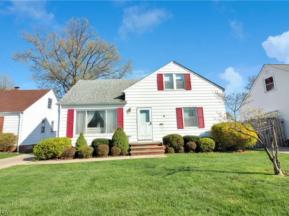 28952 Blissfield Dr, Eastlake, OH 44095