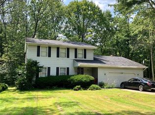 470 Schocalog Rd, Akron, OH 44320