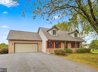 7 Dogwood Dr, Shippensburg, PA 17257