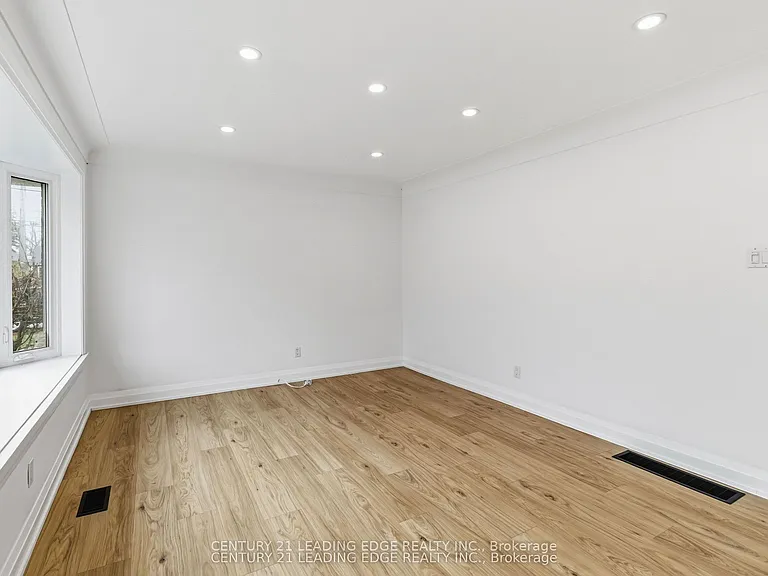 623 Wickens Ave — Photo 5
