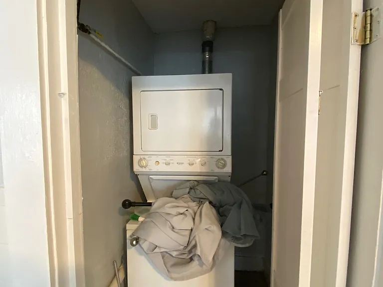 254 Western Ave — Photo 6