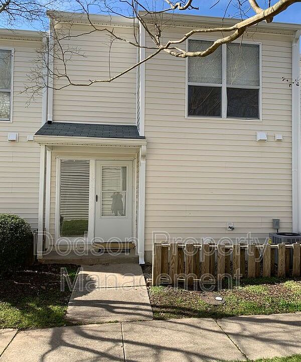1st image of 3817 Staffordshire Ln #L