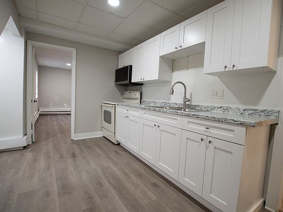 5th image of 9097 Main St #1B
