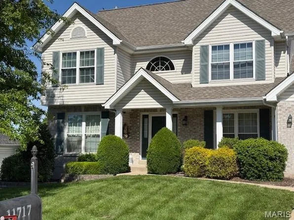 11717 Beaverton Dr, Bridgeton, MO 63044