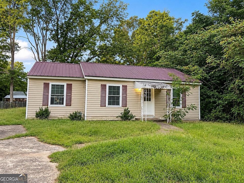1st image of 207 Uncle Remus Ct