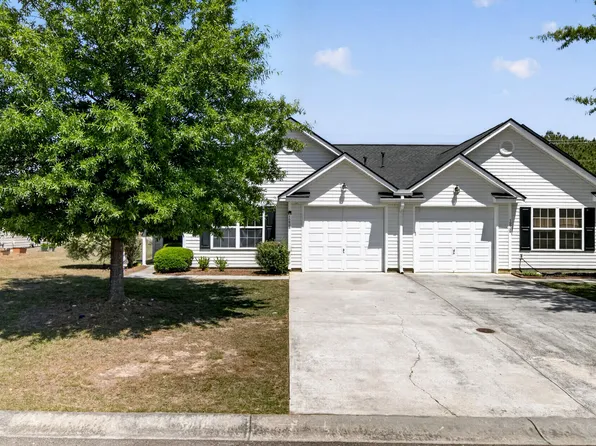 1238 River Rock Rd, Hanahan, SC 29410