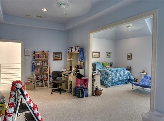 3rd image of 10730 Marsha Ln