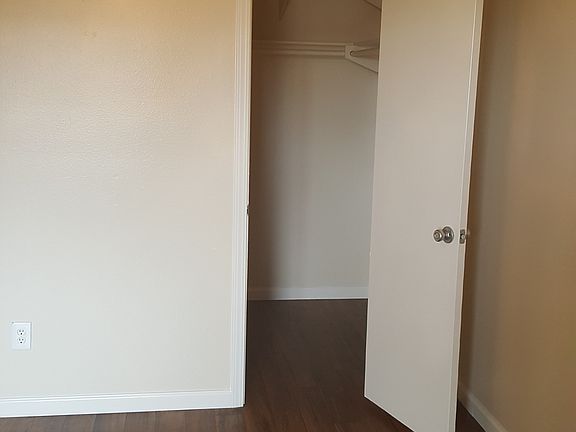 5th image of 241 E Bradley Ave APT 3