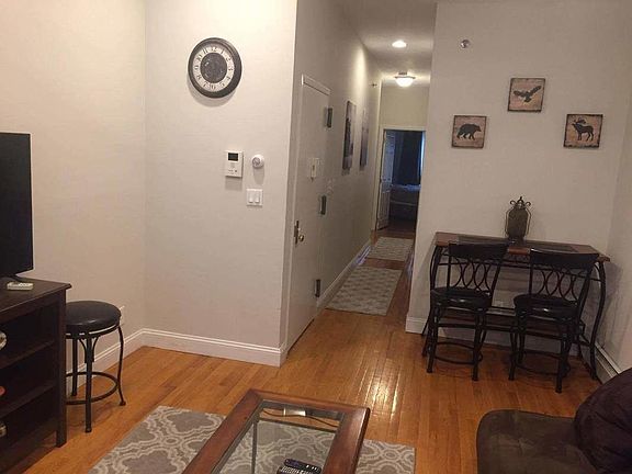 2nd image of 3079 32nd St APT 2R
