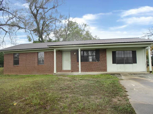 506 Oglesby St, Quitman, GA 31643