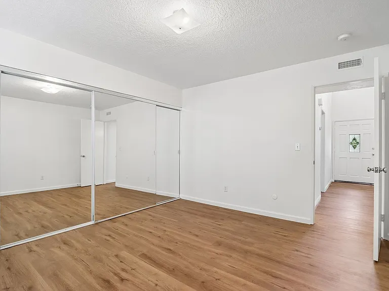 29311 S Lakeshore Dr — Photo 25