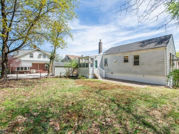 321 N 15Th Pl, Prospect Park Boro, NJ 07508