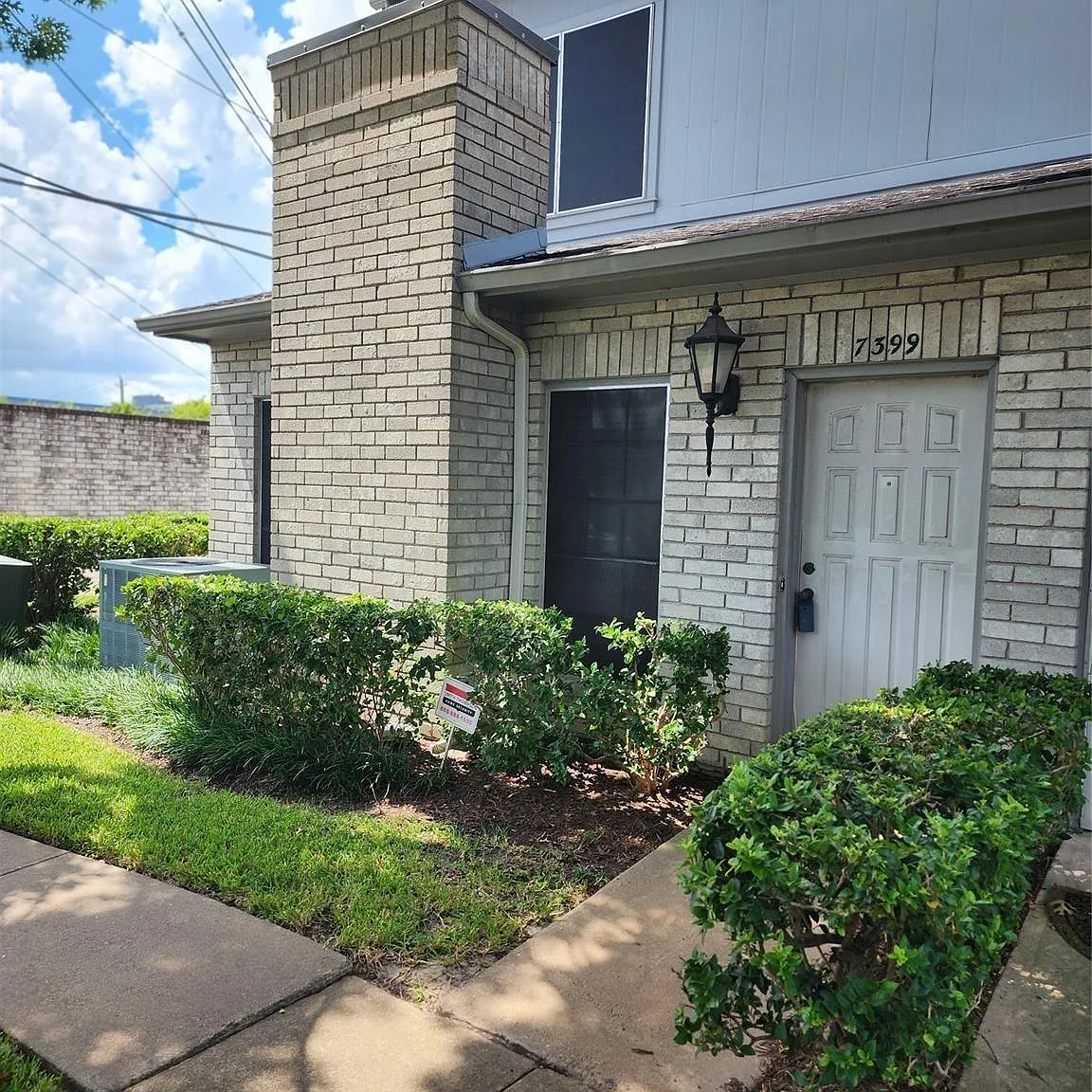 2 bed, 2.5 bath, 1533 sqft, $1,500 — Photo 1