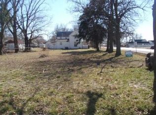 101 E 9th St, Lockwood, MO 65682