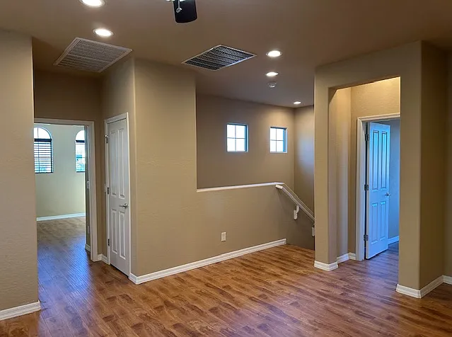 147 E Carob Dr — Photo 25