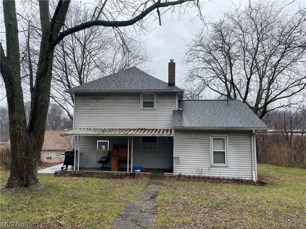 2761 Stowell Ave NW, Canton, OH 44709