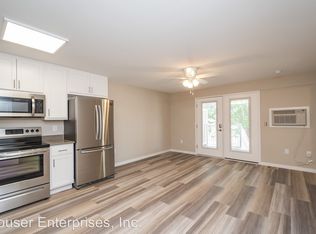 199 6th St APT 17, Coralville, IA 52241