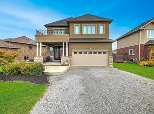 5784 Ironwood St, Niagara Falls, ON L2H 0G4